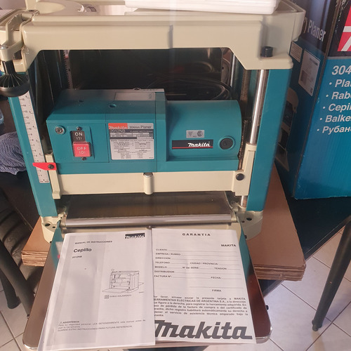 Cepillo De Banco Makita 