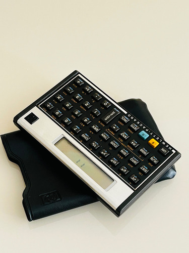 Calculadora Hp 11c Científica Rpn Rara C/ Capinha Original Dourado (Usado)