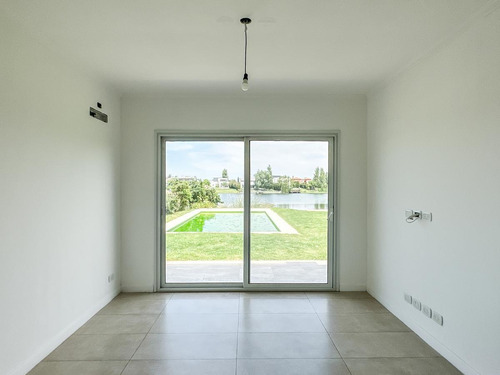 Imagen 11 de 26 de Venta Casa A La Laguna - Barrio San Francisco Villa Nueva Tigre