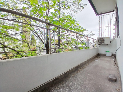 Departamento 3 Ambientes En Venta. Coghlan