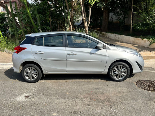 Toyota Yaris 1.5 Xl Plus Connect 16v Cvt 5p