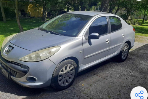 Peugeot 207 1.6 Sedan Xt Tiptronic