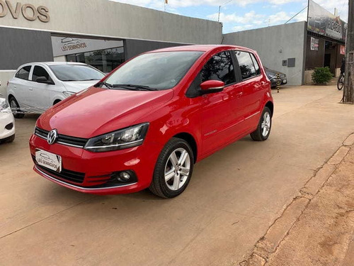 Imagem 2 de 8 de Volkswagen Novo Fox Cl Mb 2015
