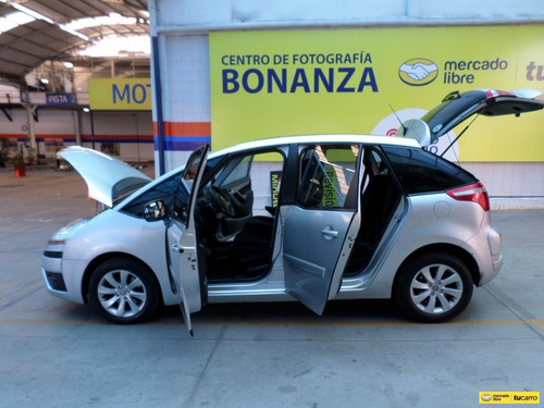 Imagen 12 de 25 de Citroën C4 Picasso 2.0 Confort