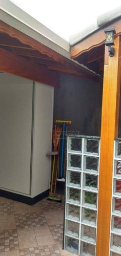 Imagem 3 de 30 de Sobrado Parcialmente Mobiliado, Sistema Monitoramento Cftv, 3 Dormitórios, Sendo 1 Suíte Ampla Com 20m² + Varanda, 3 Banheiros, Sala Ampla 2 Ambiente - So2374