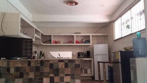 Imagen 6 de 19 de Casa En Venta Con Galpon Interno Cooperativa Estef 21-14095
