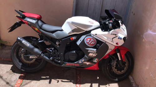 Motocicleta Kasinski Comet Gtr 250cc 2013 Branca Inj Delphi