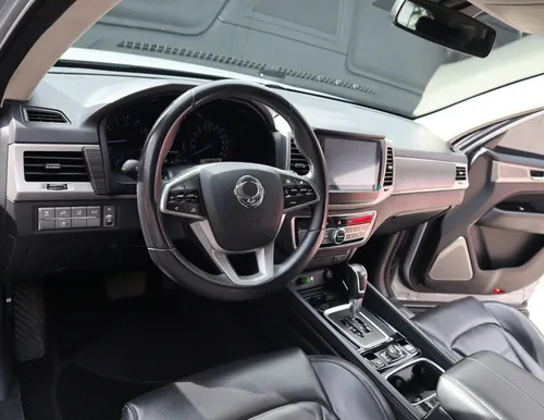 Ssangyong Rexton Supreme