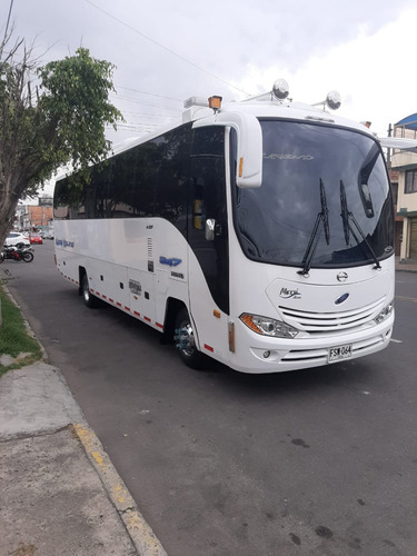 Servicio De Transporte Empresarial Ejecutivo Turismo Van