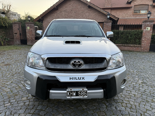 Toyota Hilux Pick-Up 3.0 Cd Srv I 171cv 4x2