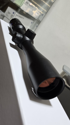 Zeiss Conquest V4 3-12×44 Z-plex