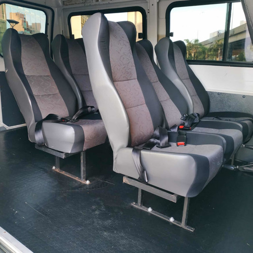 Peugeot Boxer 2.3 Hdi Confort 330m Madero Motors 2017