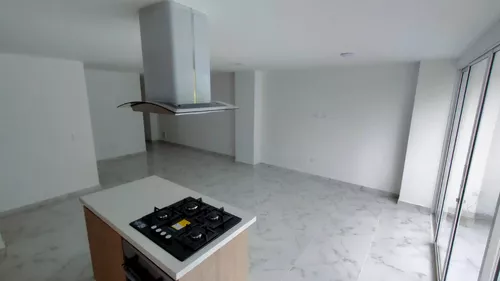 Venta De Apartamento De 99mts2 Vipasa, Norte De Cali, 8907.