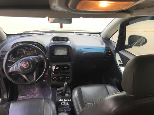 Fiat Idea 2016 1.8 16v Adventure Flex Dualogic 5p