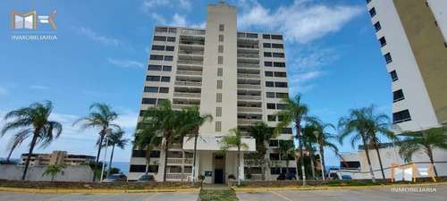 Imagen 8 de 30 de Mk Inmobiliaria Vende Exclusivo Apartamento En La Urb. La Llanada Edo. Vargas / 04126968207