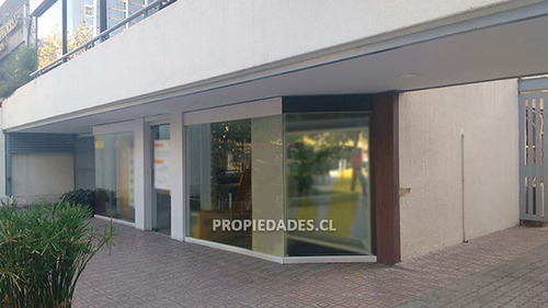 Local Comercial En Arriendo En Las Condes Pleno Isidora G.