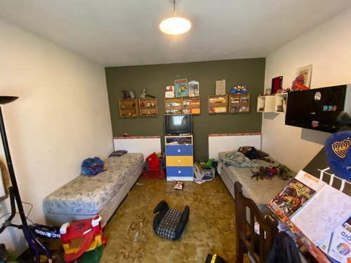 Imagen 3 de 3 de Casa 3 Ambientes Sobre Gran Lote En Oportunidad