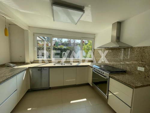 Casa Con Uso De Suelo Mixto, Alancantre Lomas De Virreyes, Lomas De Chapultepec.