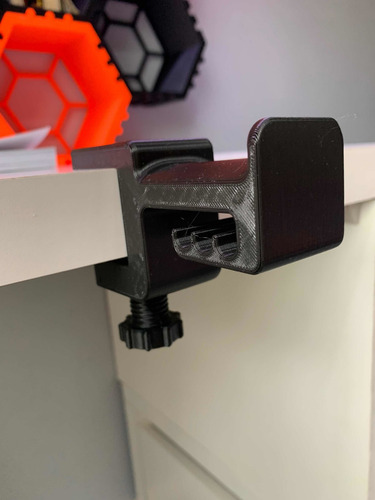 Imagen 4 de 9 de Soporte De Escritorio Para Auriculares Gamer Stand Premium.