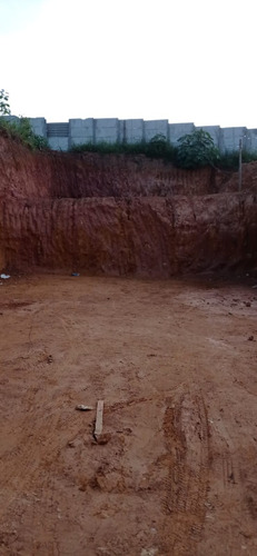 Lote A Venda, Próximo Ao Terminal Ângela(futura Estação)