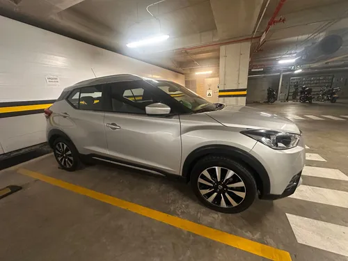 Nissan Kicks Advance