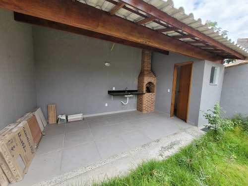 Imagem 18 de 20 de Casa Em Itaipuaçu, 2 Quartos, Churrasqueira. Próximo A Praia E Condução. 750