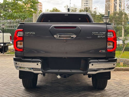 Toyota Hilux 2.8 Tdi Srx Cab. Dupla 4x4 Aut. 4p