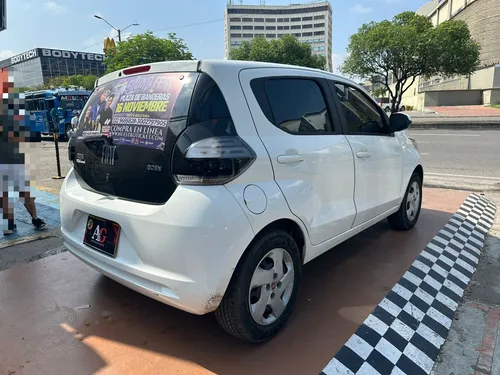 Fiat Mobi 1.0 Mt Blanco