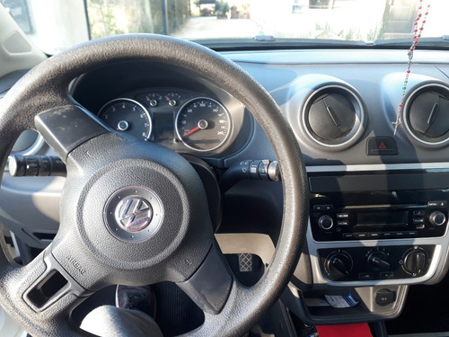 Imagen 5 de 8 de Volkswagen Gol Trend 1.6 Pack 1