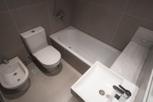 Imagen 10 de 21 de Hermoso Dos Ambientes A Estrenar. Apto Profesional
