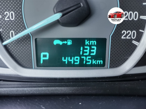 Imagen 7 de 15 de Ford Figo Titanium 2017