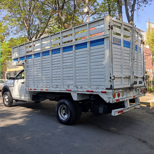 RAM 4000 5.7 Chasis Cabina P 4x2 Mt