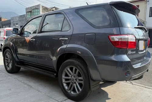 Toyota Fortuner 2.7l 4x2