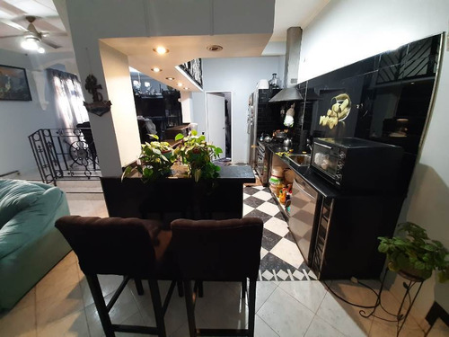 Imagen 10 de 14 de Local Con Vivienda En Venta En Ituzaingo Norte