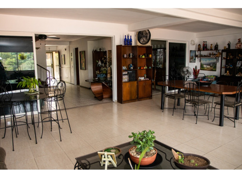 Casa En Venta Urb. Parque Mirador, Valencia Mr- 5687009