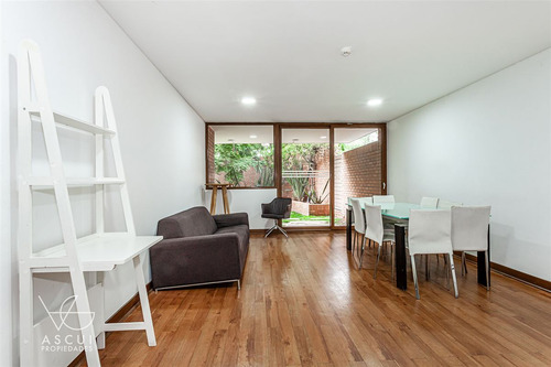 Departamento En Venta De 3 Dorm. Más Servicios En Las Condes
