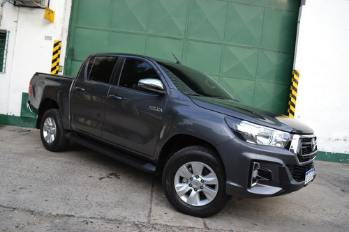 Toyota Hilux Sr 2020 / 6.000km Impecable Con Accesorios