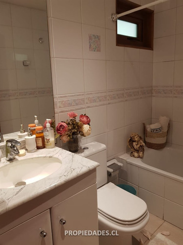 Casa En Venta De 5 Dormitorios En El Arrayán