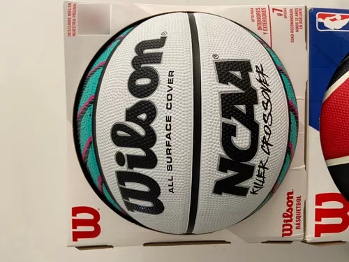 Bola de Basquete Wilson NCAA Killer Crossover Branca Vermelha