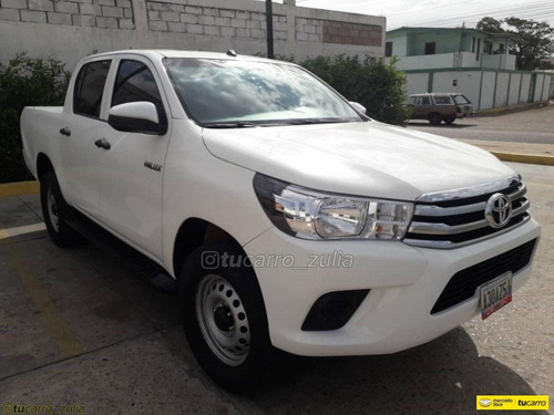 Toyota Hilux 2.7 4x2