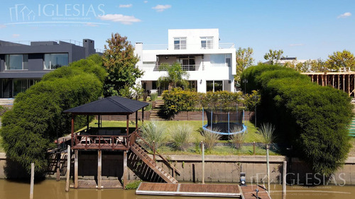 Casa Al Río En Venta - Barrio El Yacht, Nordelta