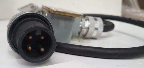 Imagen 4 de 5 de Interruptor Ge De Límite Operado Por Imán Cr115a59