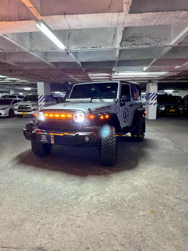 Jeep Wrangler 3.8 Sport