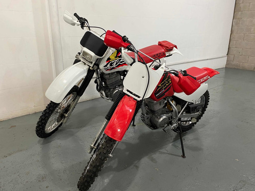 Honda Xr600