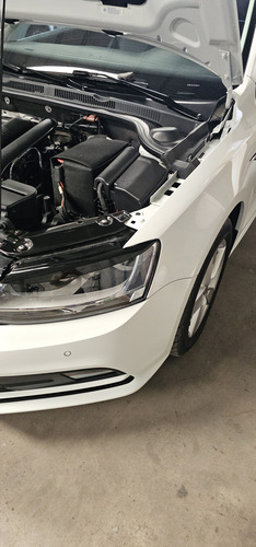 Volkswagen Vento 1.4 Highline 150cv