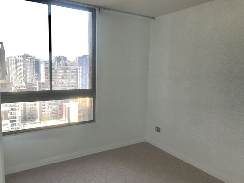 Oportunidad Impecable Departamento 1 Dormitorio Metro Moneda