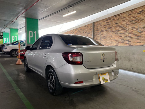 Imagen 9 de 25 de Renault Logan