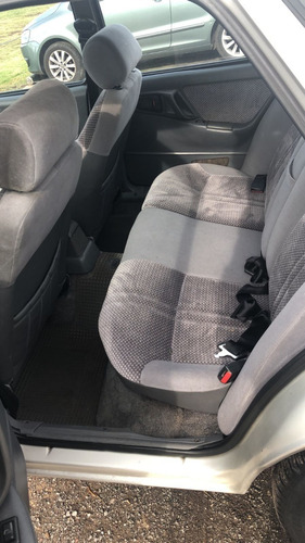 Imagen 6 de 8 de Ford Sierra