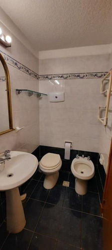 Imagen 23 de 26 de Apartamento - Punta Del Este. Venta. 3 Dormitorios. Vista Al Mar. Puerto Lobos