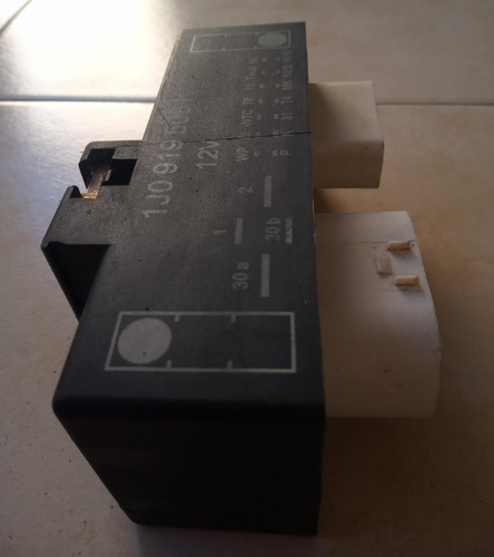 Relevador Ventiladores Vw Jetta A4 Automático Americano 02 (Usado)